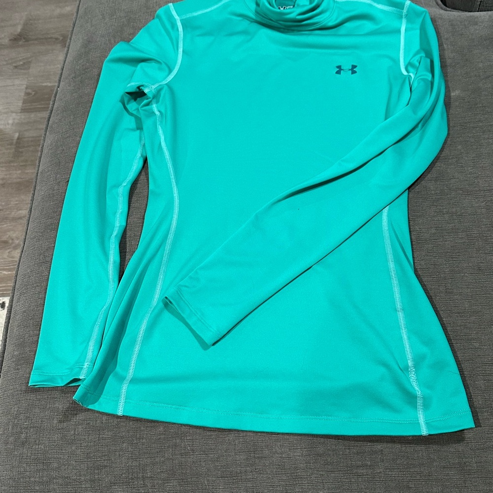 Under Armour Women's Aqua Long Sleeve Tee